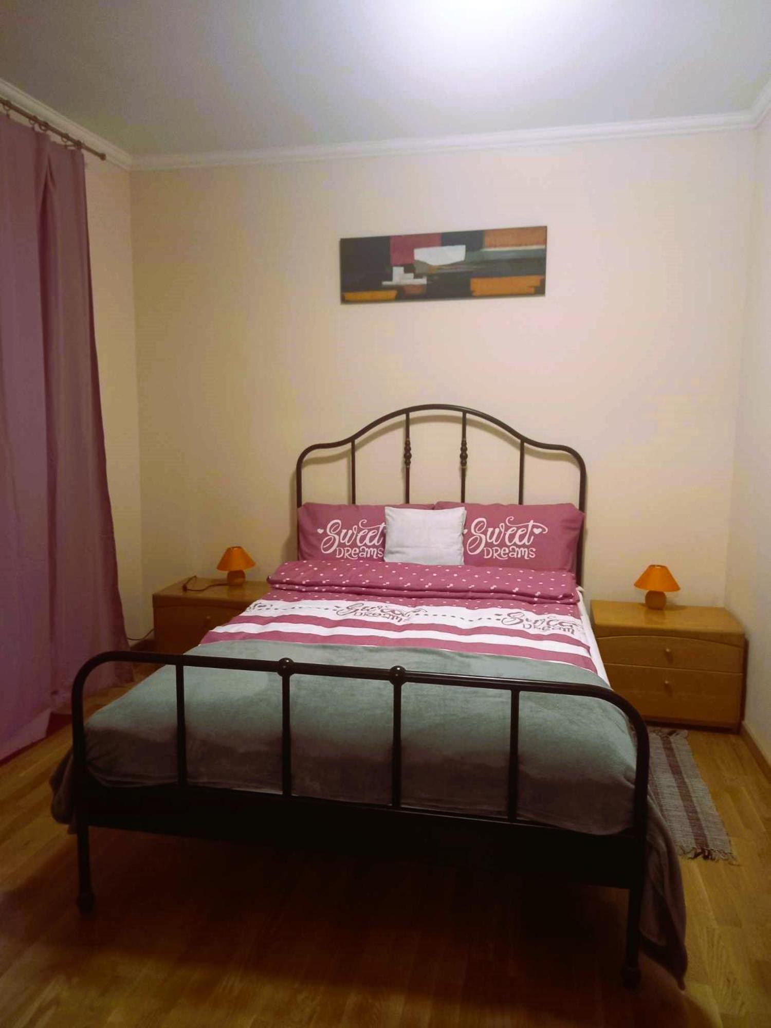 Bike&Night Apartment Baracska Exterior photo
